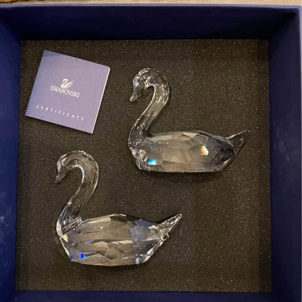 Swarovski crystal flirting swans in box
